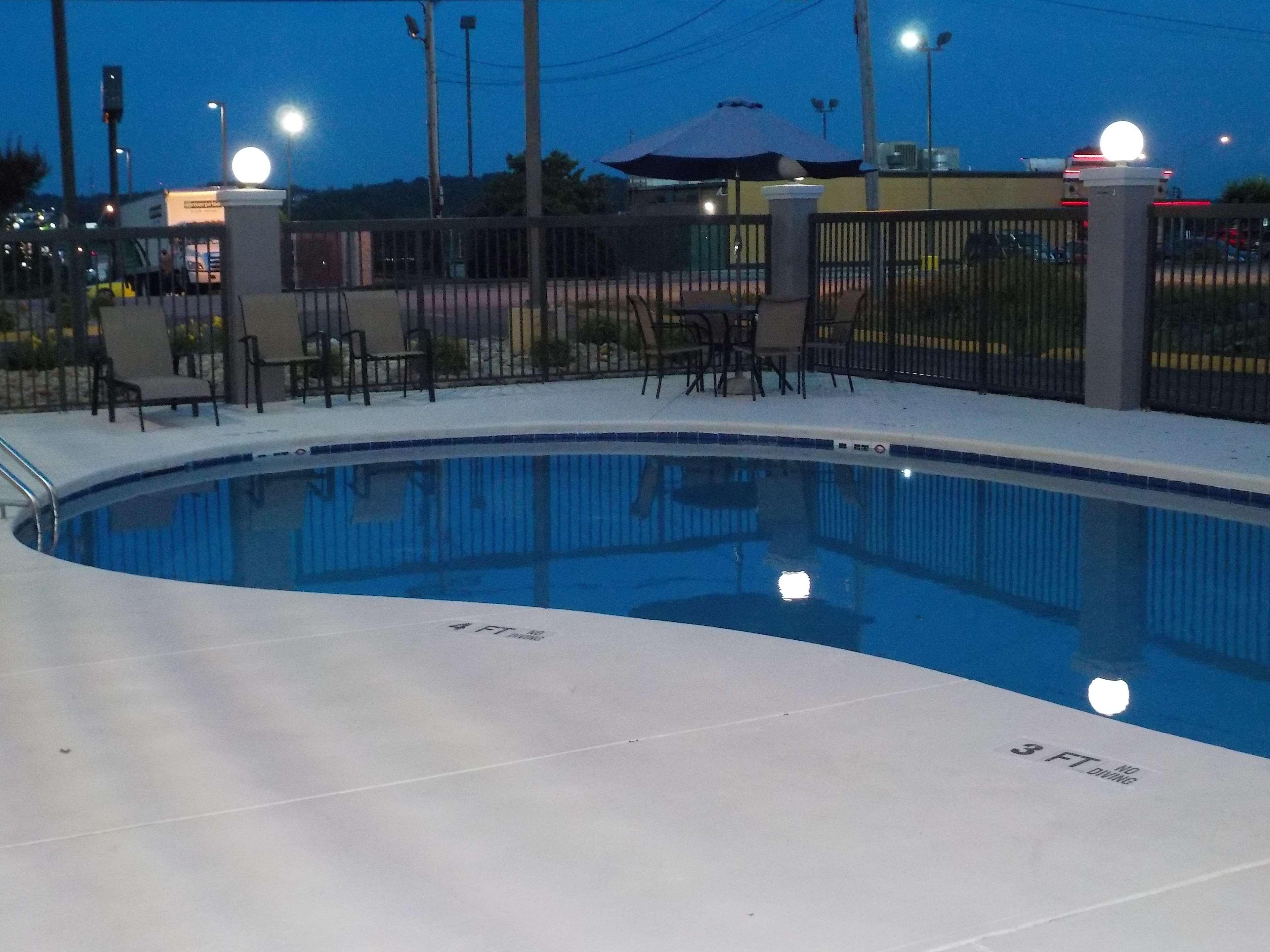 Surestay Hotel By Best Western Lenoir City Eksteriør billede