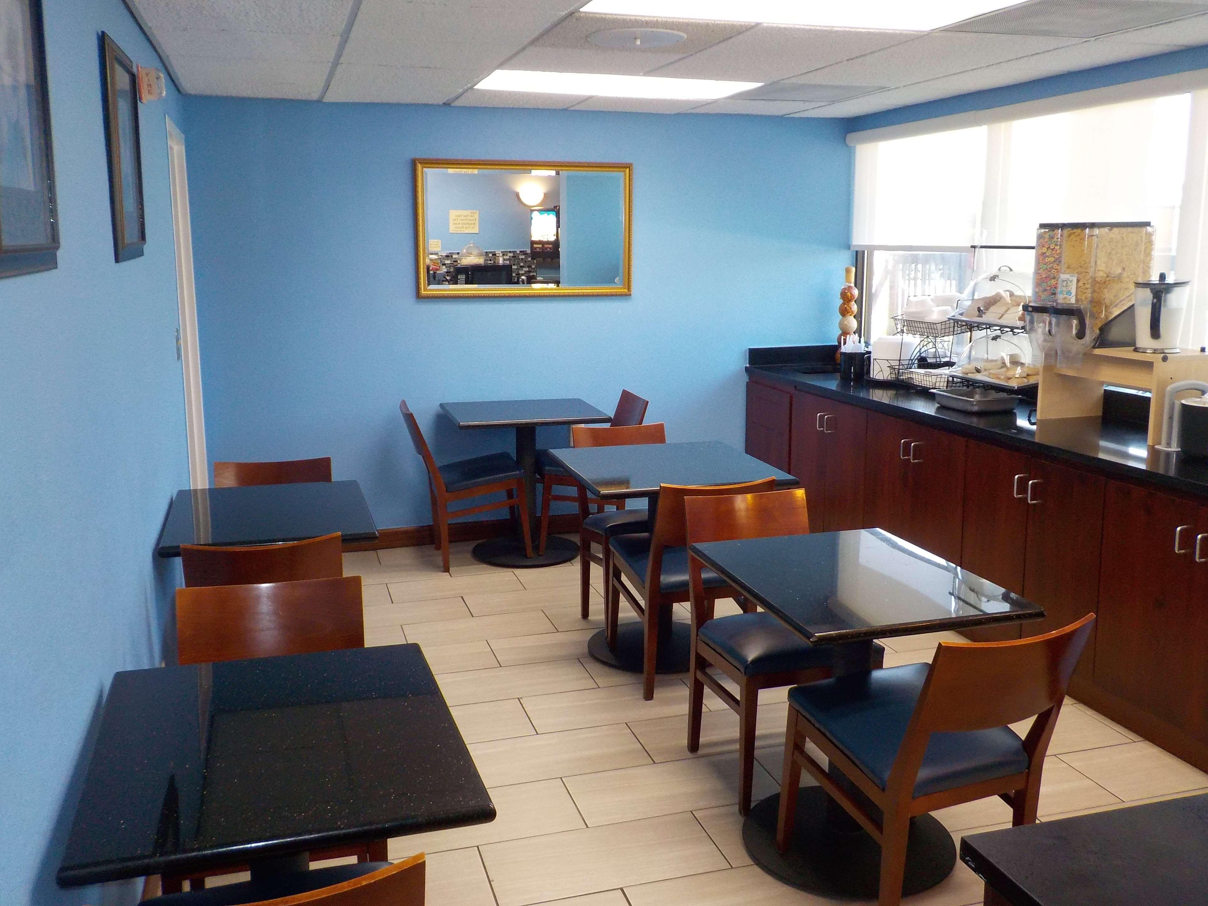 Surestay Hotel By Best Western Lenoir City Eksteriør billede